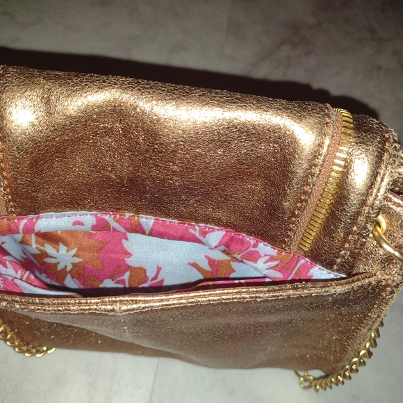Hobo International gold zipper crossbody bag - Picture 7 of 7